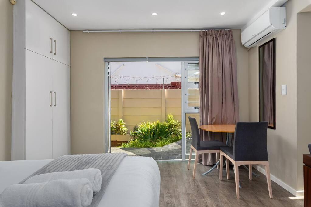 Mount Carmel - Secure, Cozy And Great Location Apartment เคปทาวน์ ภายนอก รูปภาพ